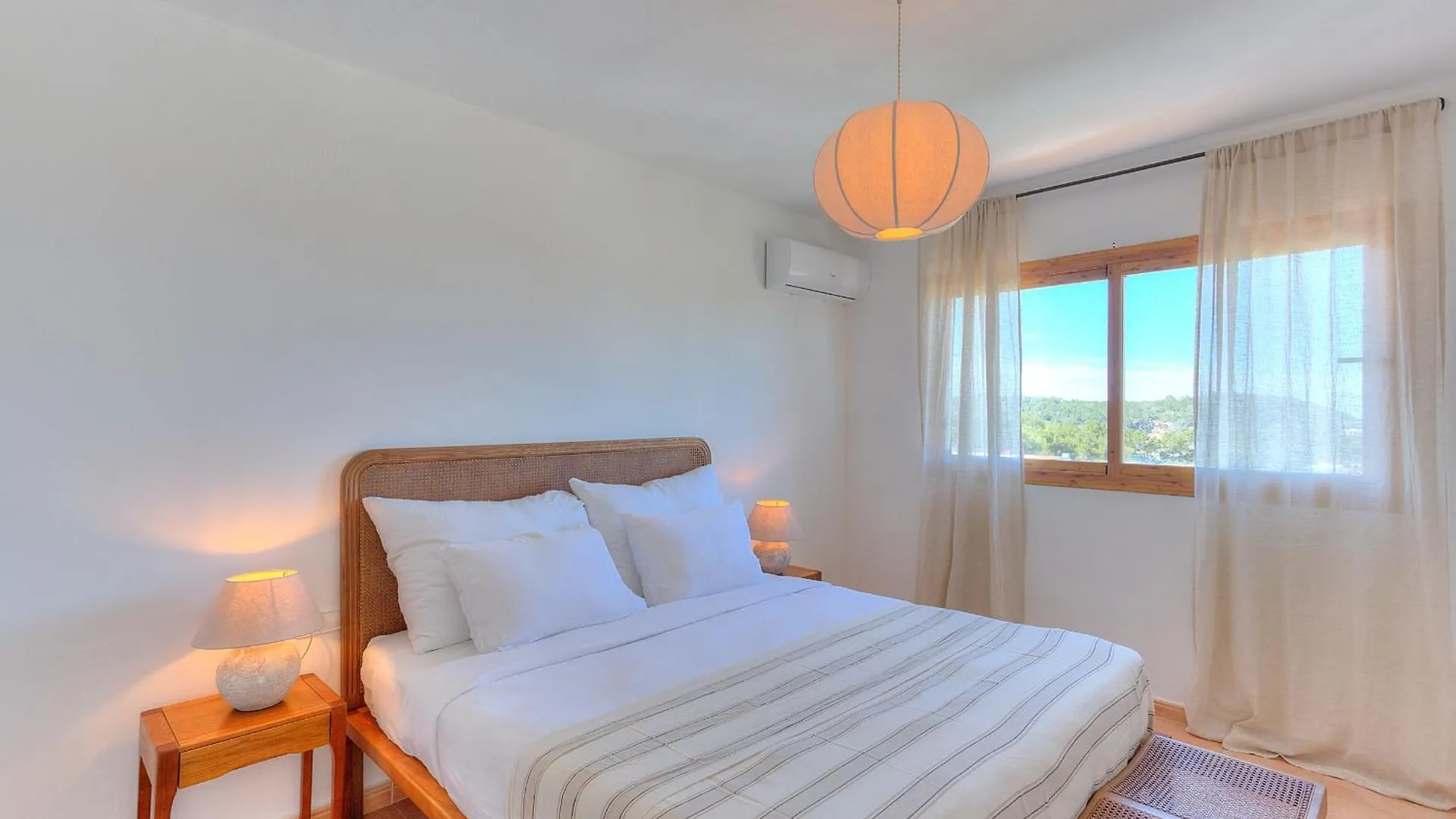 Apartmentos Nort Portinatx 2*,  Spain