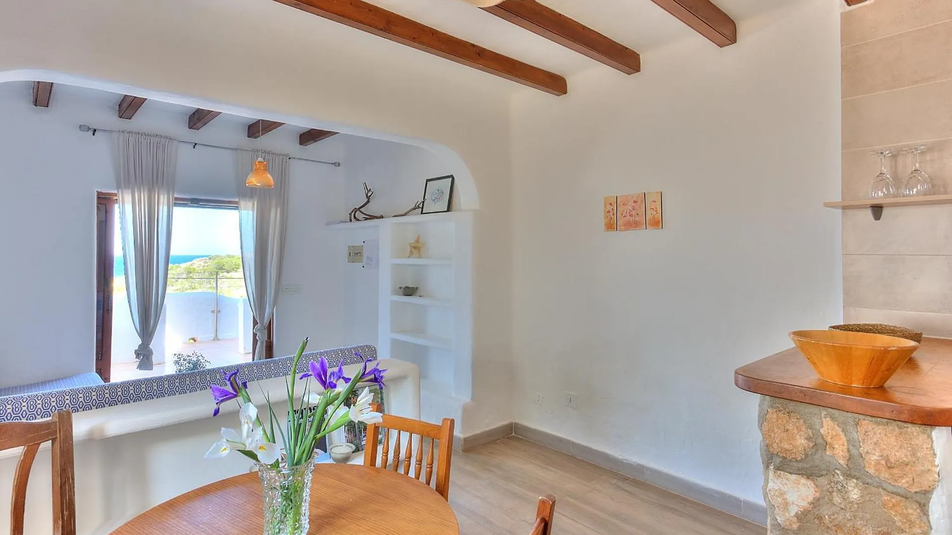 Apartmentos Nort Portinatx Aparthotel